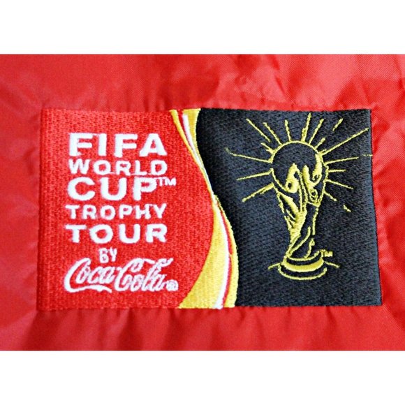 Adidas Men XL 2005 FIFA World Cup Trophy Tour By CocaCola Red Windbreaker Jacket - Picture 2 of 14